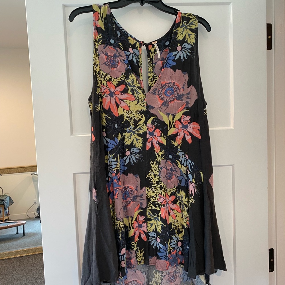 Free people sleeveless blouse